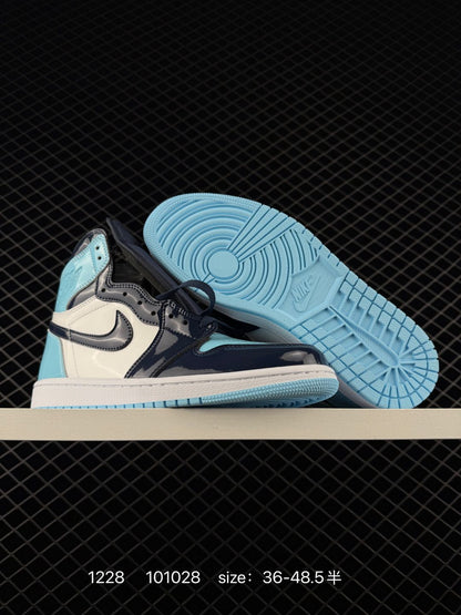 Nike Wmns Air Jordan 1 Retro High OG ''Blue Chill''